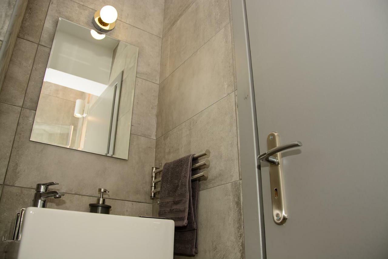 Comfy Brand New Apt Near Acropolis Museum Apartman Athén Kültér fotó